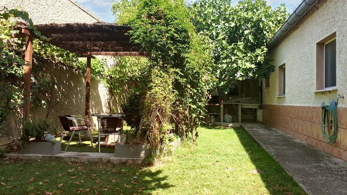 Murillo El Cuende House | Homerez - Charming House in Rada with Fenced Garden