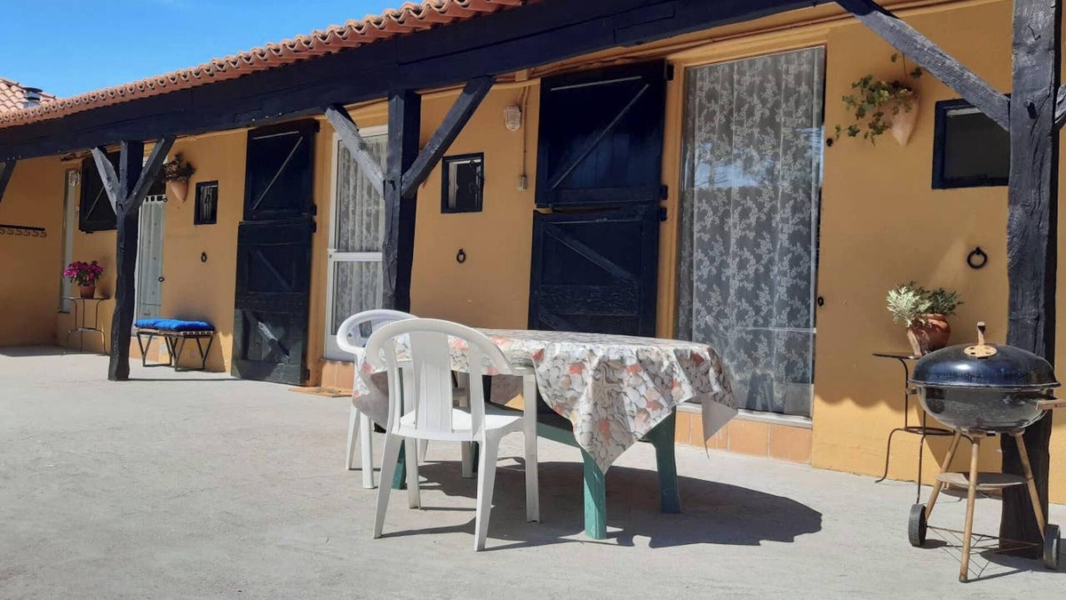 A Lanzada Apartment | Homerez - Charming Sanjenjo Apartment with Terrace