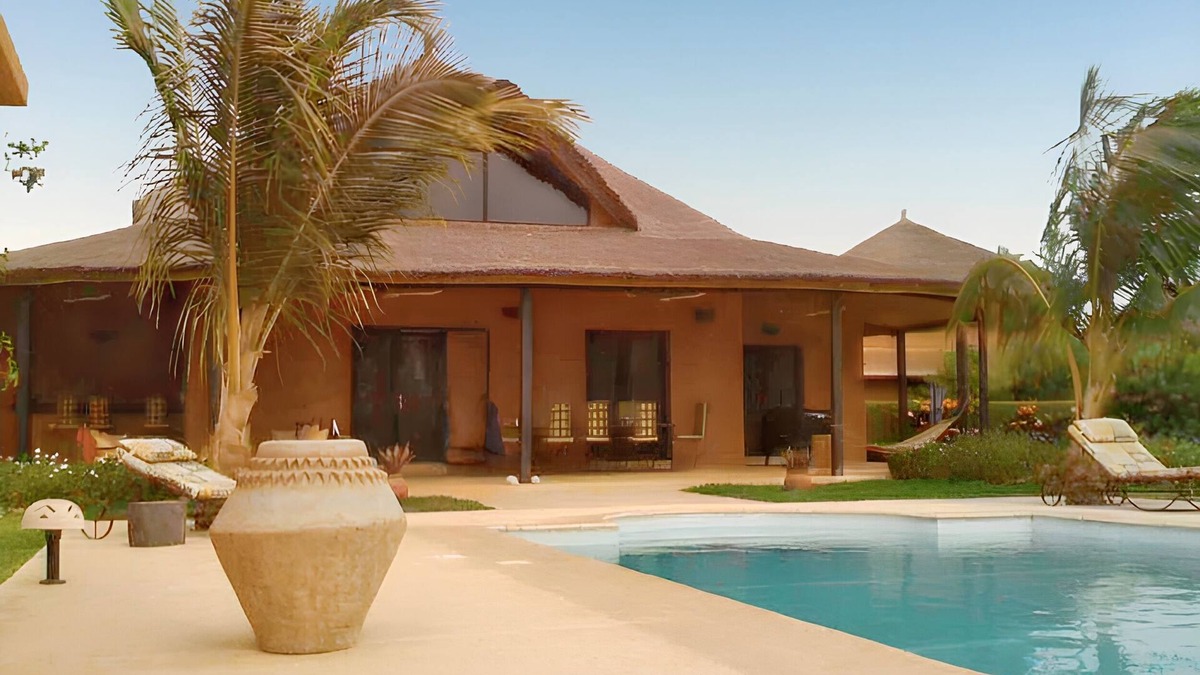 Nianing Villa | Homerez - Charming Villa in Nianing with Private Pool