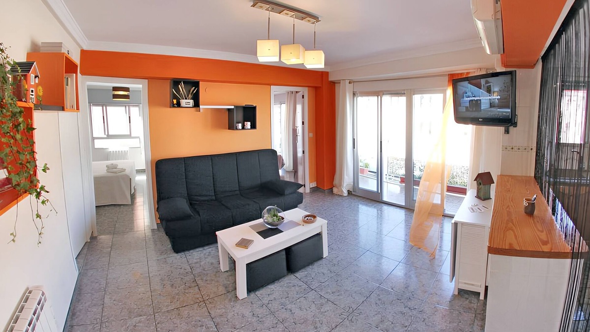 Villena Apartment | Homerez - Comfortable Apartment in Villena's Center/Air Conditioning