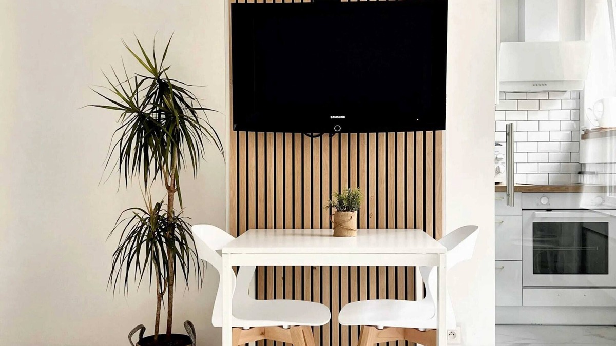 Postel Apartment | Homerez - Comfortable Studio in Brussels - 35m² - Terrace with BBQ