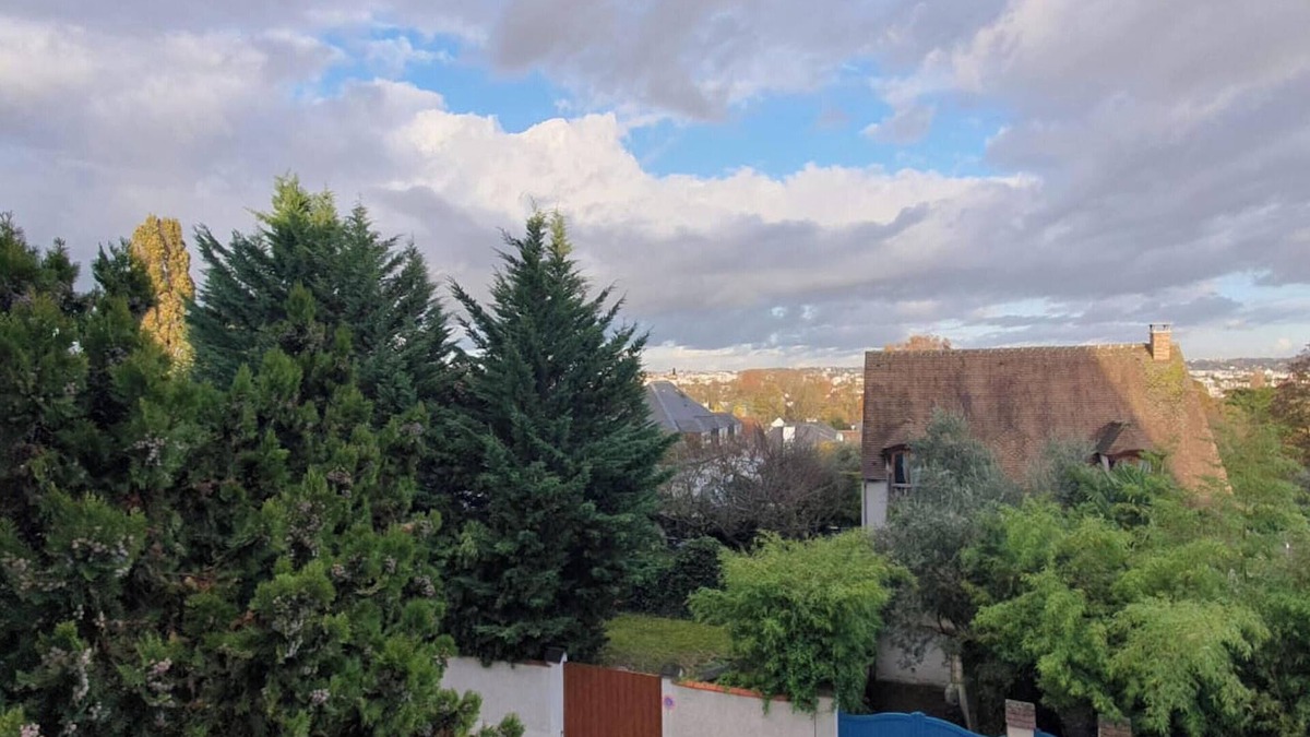 Val de Brie Apartment | Homerez - Cozy apartment in Créteil - 78 sqm with balcony