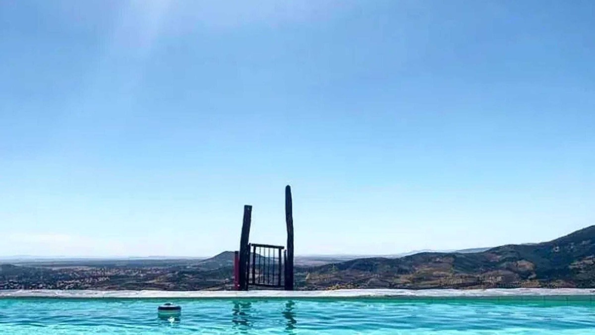 Canamero House | Homerez - Cozy House in Cañamero with Pool