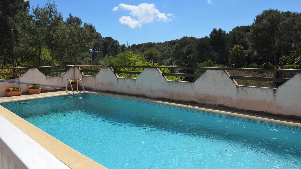 La Ciotat House | Homerez - Cozy house with shared pool in La Ciotat - 70 m²