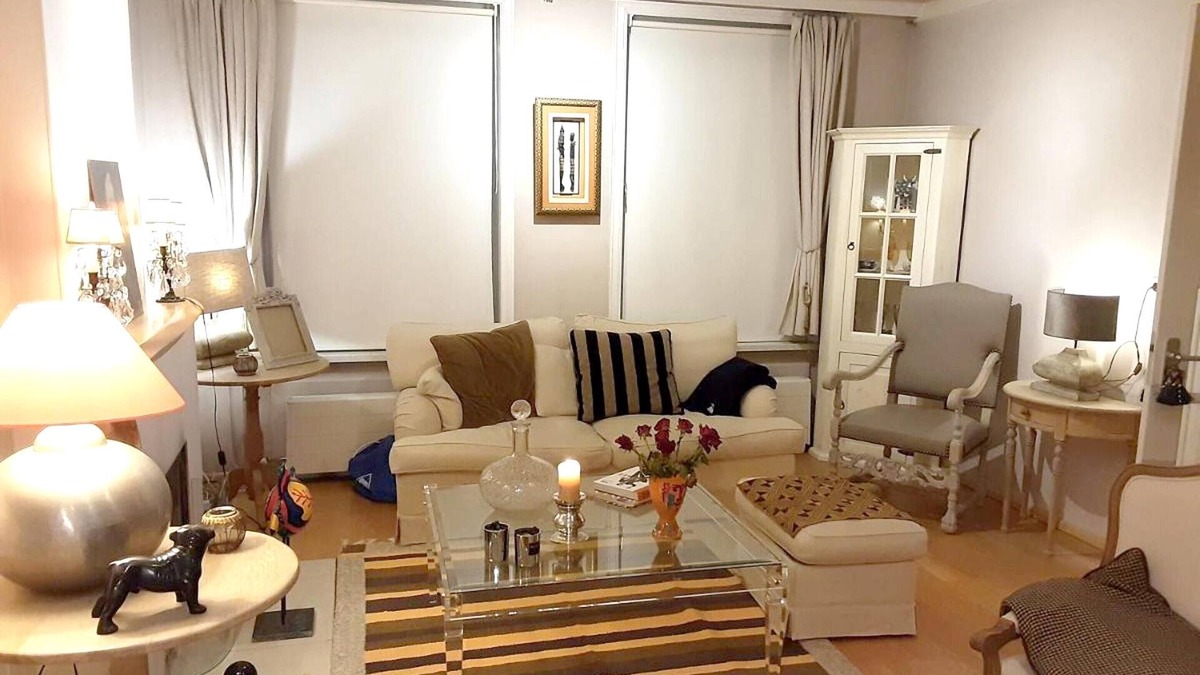 Sluis House | Homerez - Exceptional house with garden and balcony