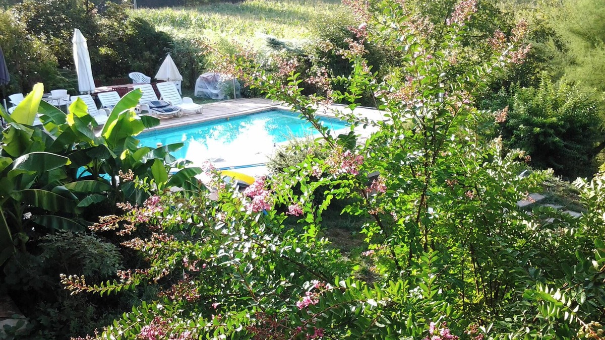 Saint-Etienne-de-Maurs Apartment | Homerez - Apt with pool near St-Étienne