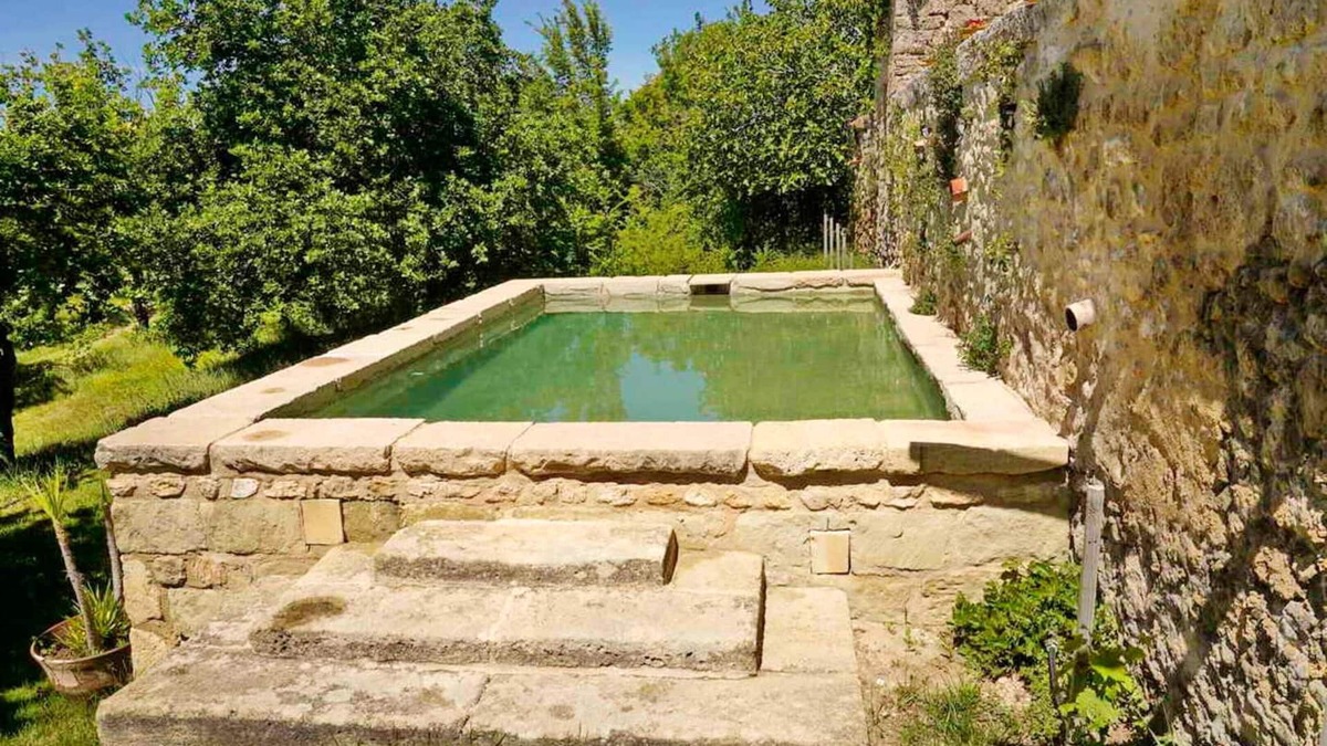 Baudinard-sur-Verdon House | Homerez - House for 6 ppl. with shared pool and terrace at Baudinard-sur-Verdon
