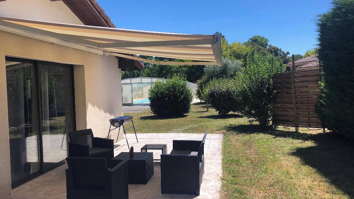 Pontenx-les-Forges House | Homerez - House with Private Pool in Pontenx-les-Forges