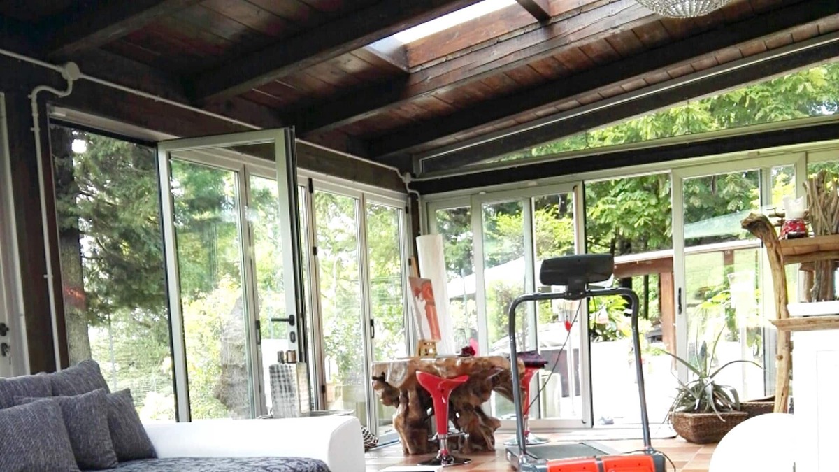 Cupramontana House | Homerez - House for 5 ppl. with jacuzzi, garden and terrace at Cupramontana