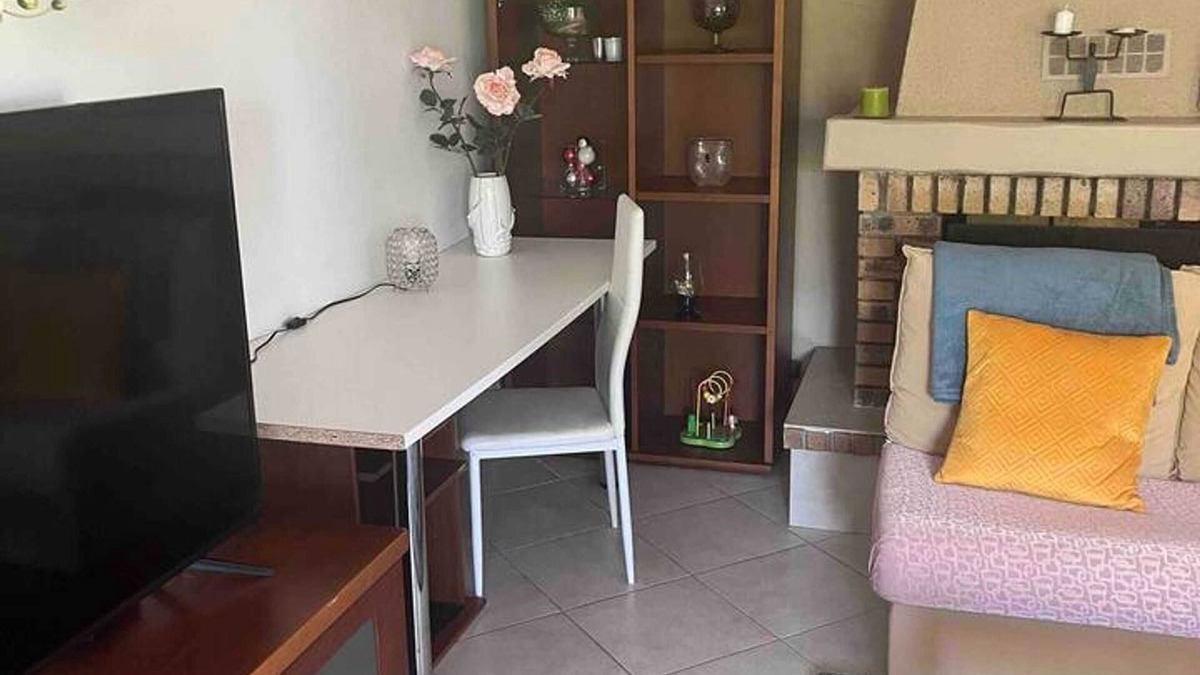 Vigneux-sur-Seine House | Homerez - House in Vigneux-sur-Seine