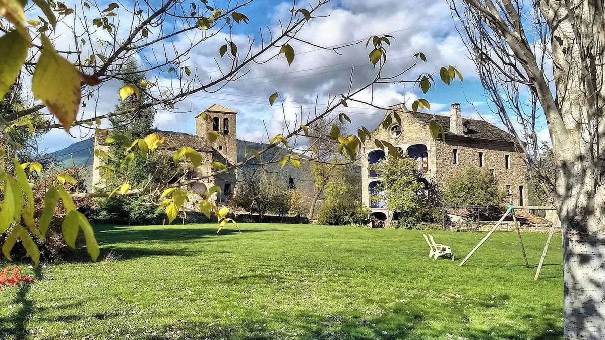 Albella House | Homerez - House in Albella, mountain view.