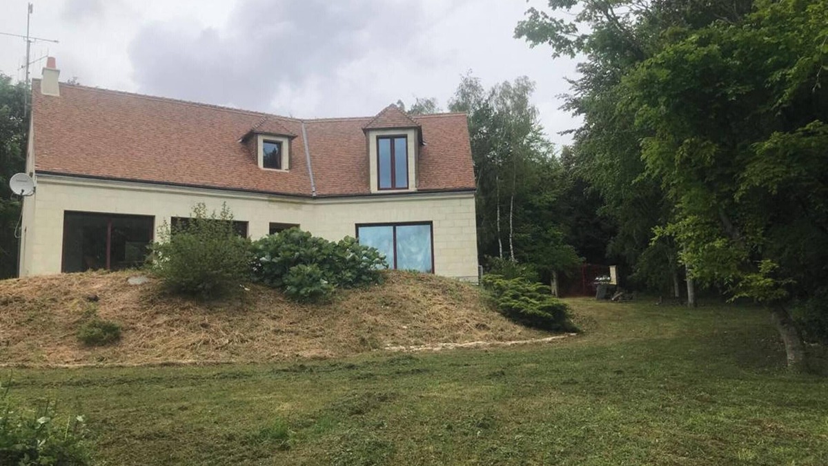 Mouterre-Silly House | Homerez - House in Mouterre-Silly