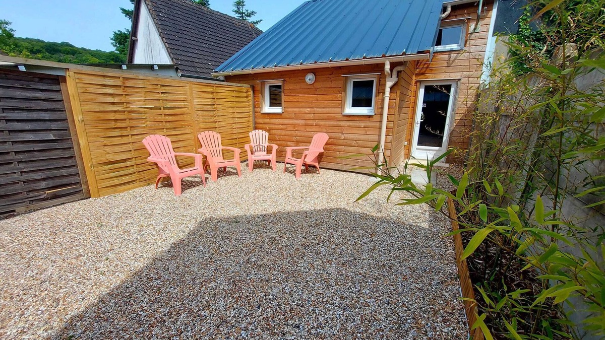 Aubevoye House | Homerez - House, Le Val-d'Hazey
