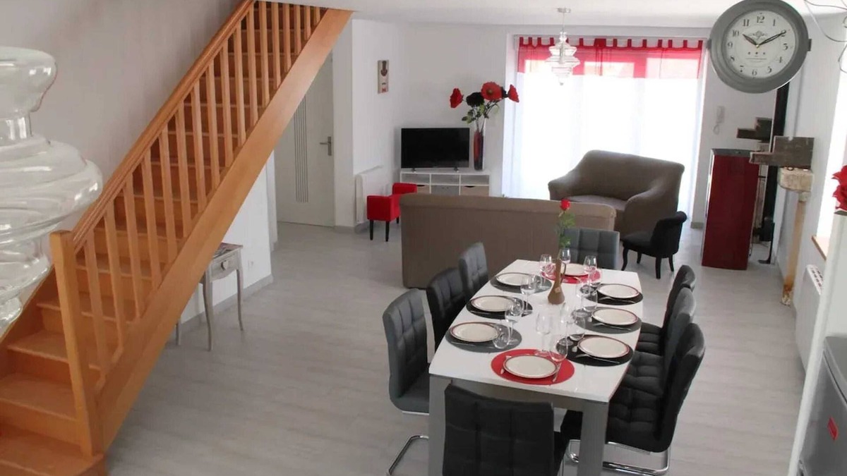 Cisse House | Homerez - House near Futuroscope