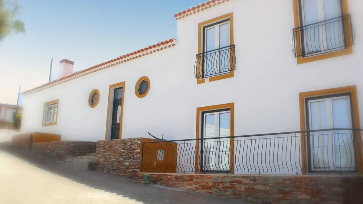 Mertola House | Homerez - Luxurious House in Corte de Pao with Private Pool