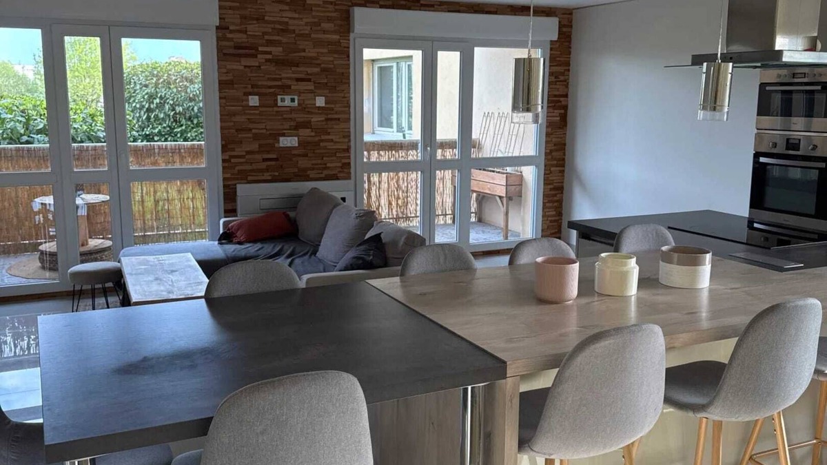 Patrotte Metz-Nord Apartment | Homerez - Modern Apartment in Metz 76 m²