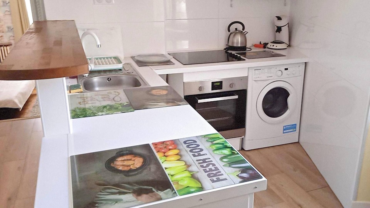 Neris-les-Bains Apartment | Homerez - Nice appartement for 4 ppl. at Néris-les-Bains