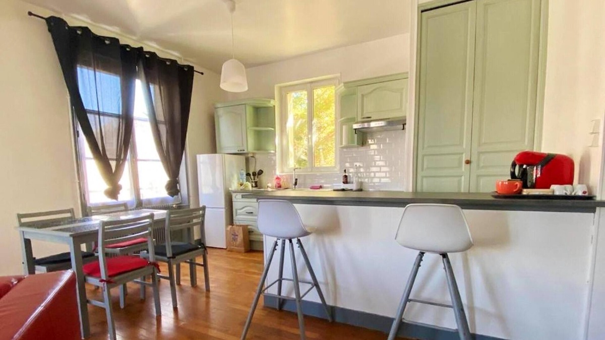 Beaugency Apartment | Homerez - Nice apartement for 4 ppl. at Beaugency