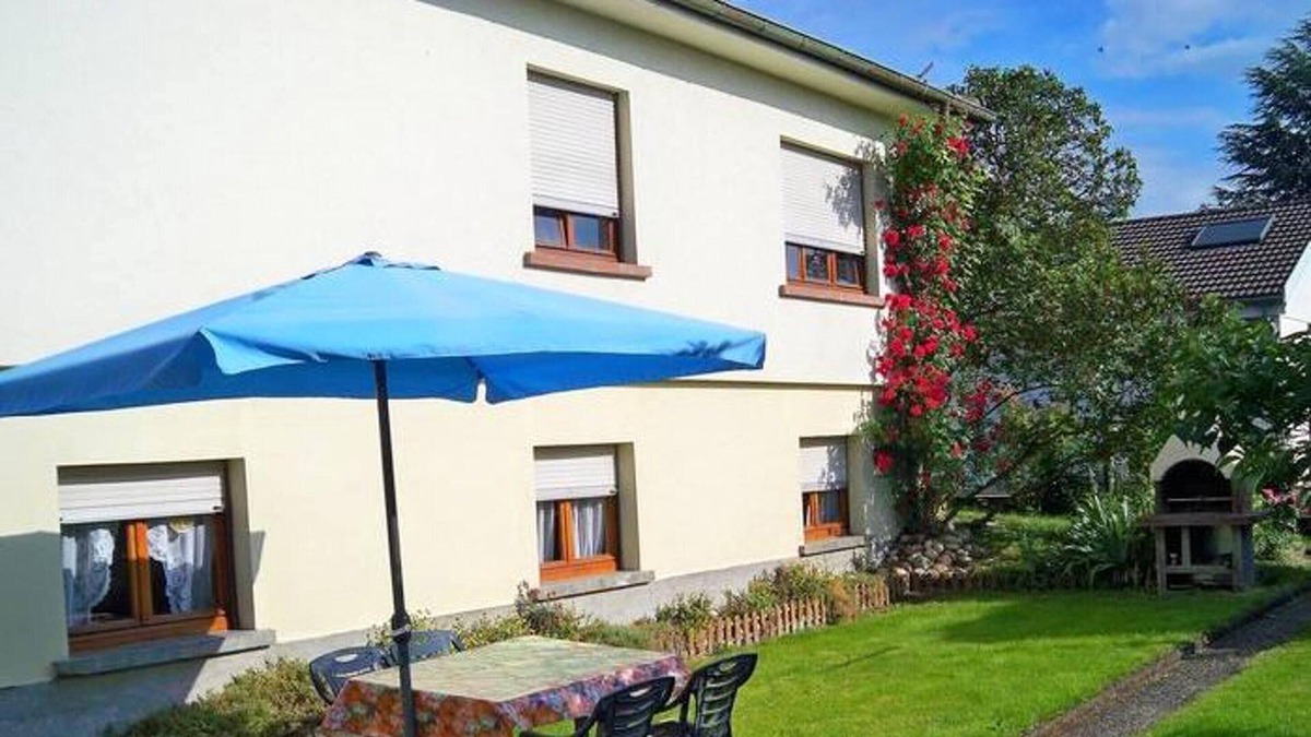 Jebsheim Apartment | Homerez - Nice appartement for 4 ppl. with garden and terrace at Jebsheim