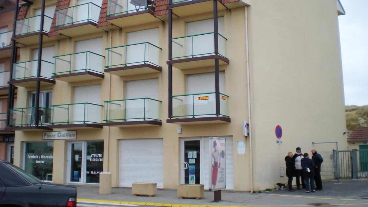 Sainte-Cecile-Plage Apartment | Homerez - Nice appartement 1 km away from the beach for 7 ppl. at Camiers