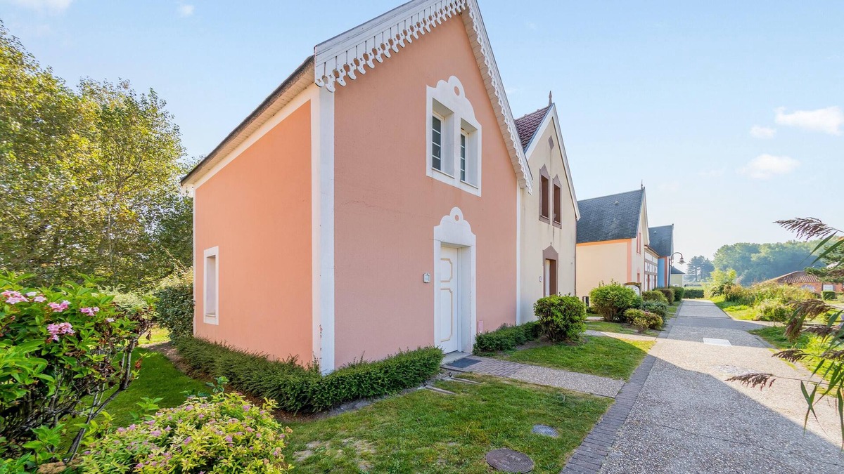Belle Dune House | Homerez - Nice house for 6 ppl. with terrace at Fort-Mahon-Plage