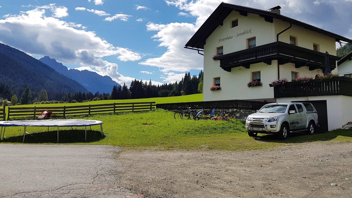 Sillian House | Homerez - Nice house 4 km away from the slopes for 8 ppl. with swimming-pool
