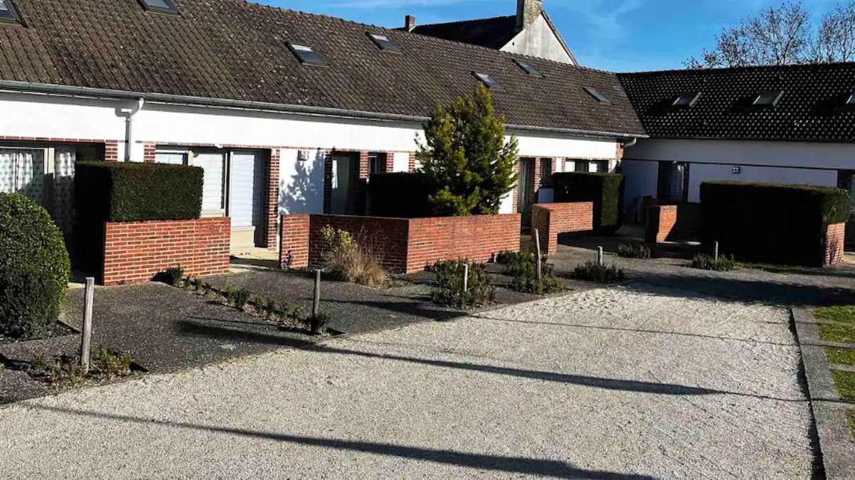 Moussy House | Homerez - Nice house for 7 ppl. with garden and terrace at Moussy
