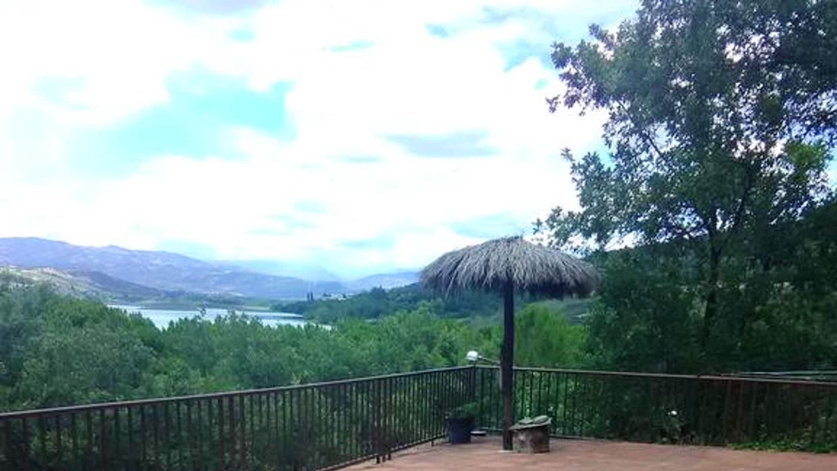 Llimiana House | Homerez - Nice house for 5 ppl. with garden and terrace at Llimiana