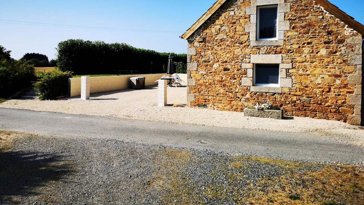 Hillion House | Homerez - Nice house for 3 ppl. with garden at Hillion