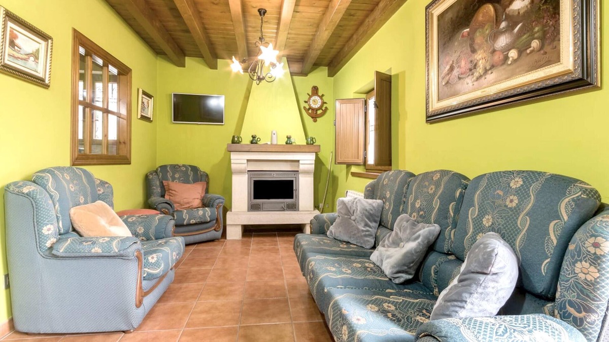 Trescares House | Homerez - Nice house With mountain view and terrace