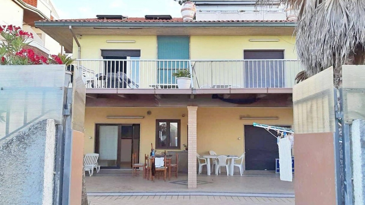 Francavilla al Mare Apartment | Homerez - Peaceful studio in Francavilla al Mare