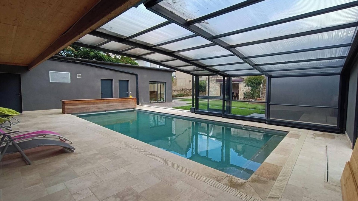 Vayrac Villa | Homerez - Relaxing Villa near Vayrac with Private Pool