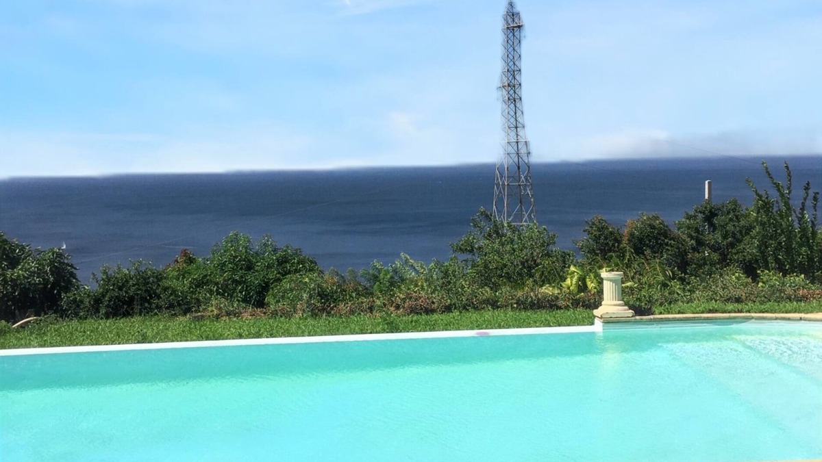 Le Carbet Villa | Homerez - Sea view villa in Le Carbet