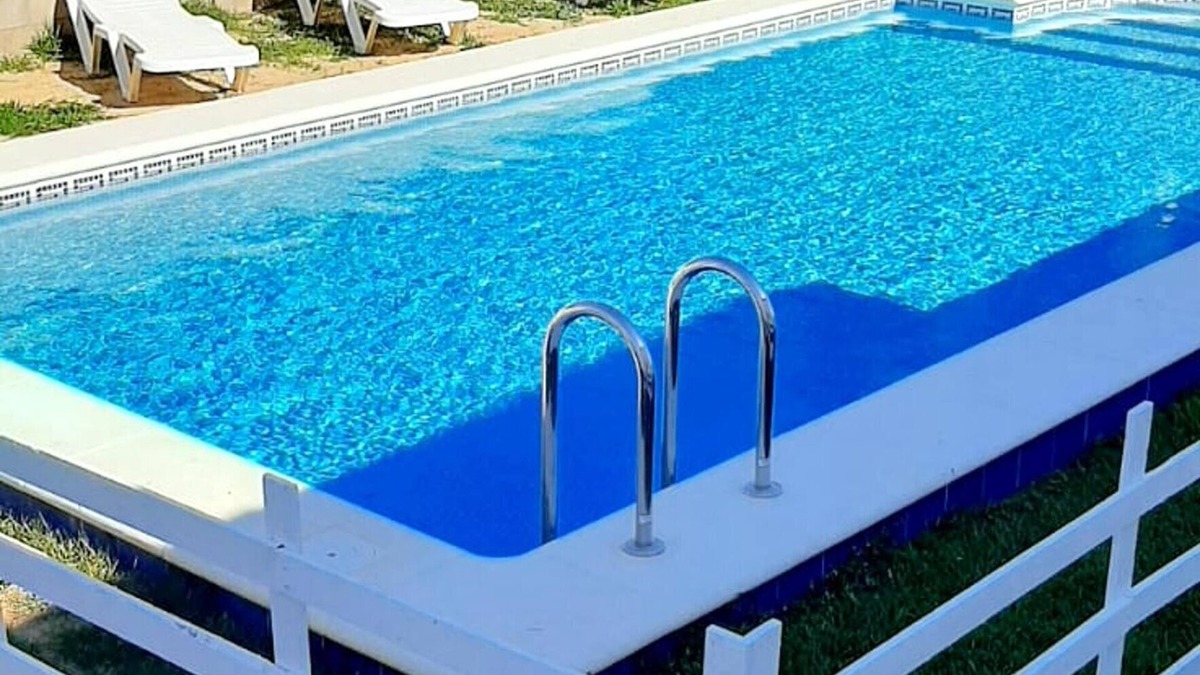 Conil de la Frontera House | Homerez - Spacious house 3 km away from the beach for 8 ppl. with swimming-pool