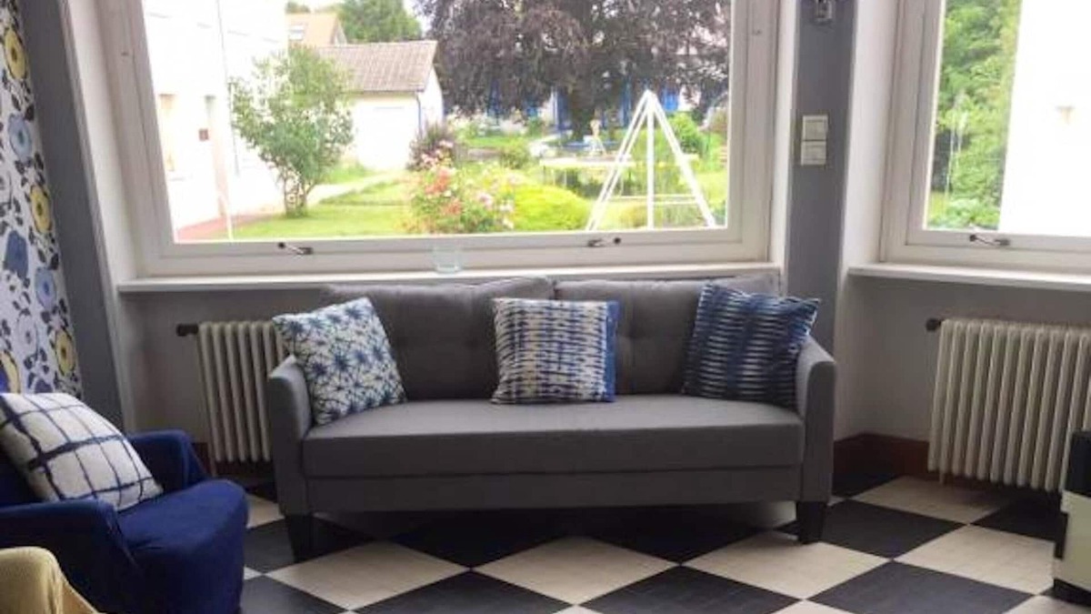 Fresnes-en-Woevre House | Homerez - Spacious house for 8 ppl. with garden and terrace at Fresnes-en-Woëvre
