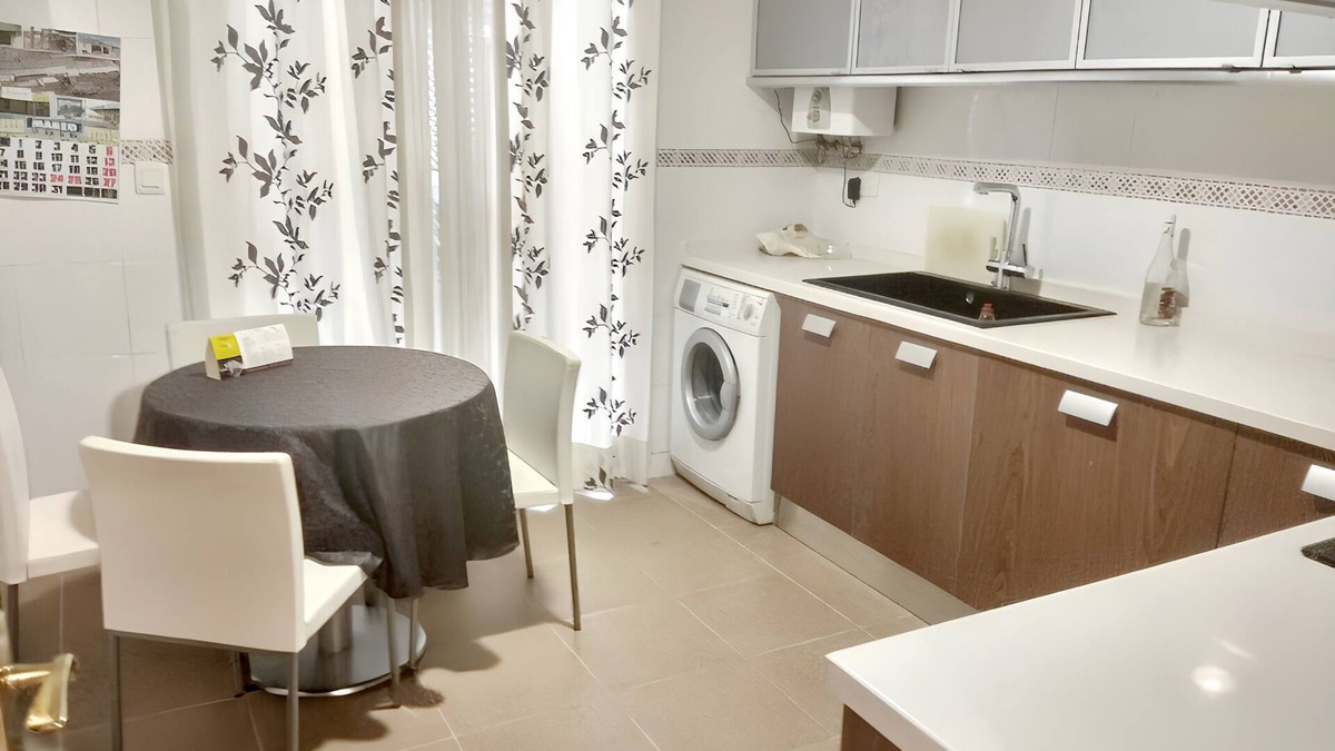 Betera Apartment | Homerez - Spacious Apartment Bétera 110 m² + Terrace