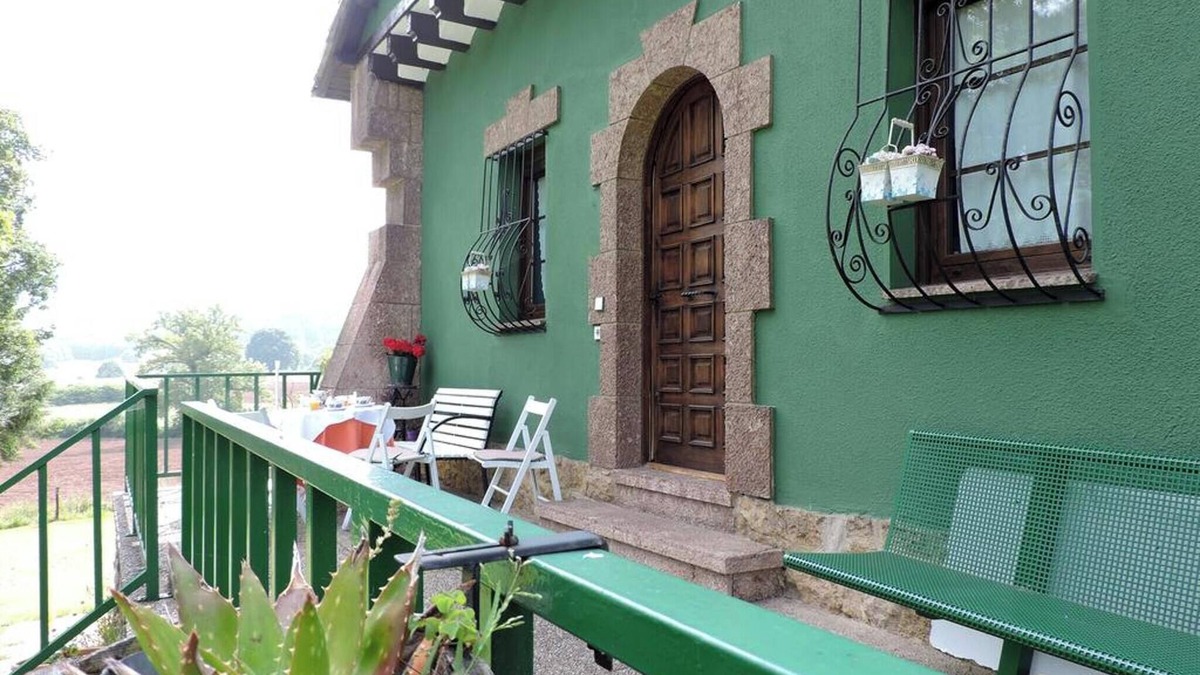 Premio House | Homerez - Spacious house with mountain view in Premio