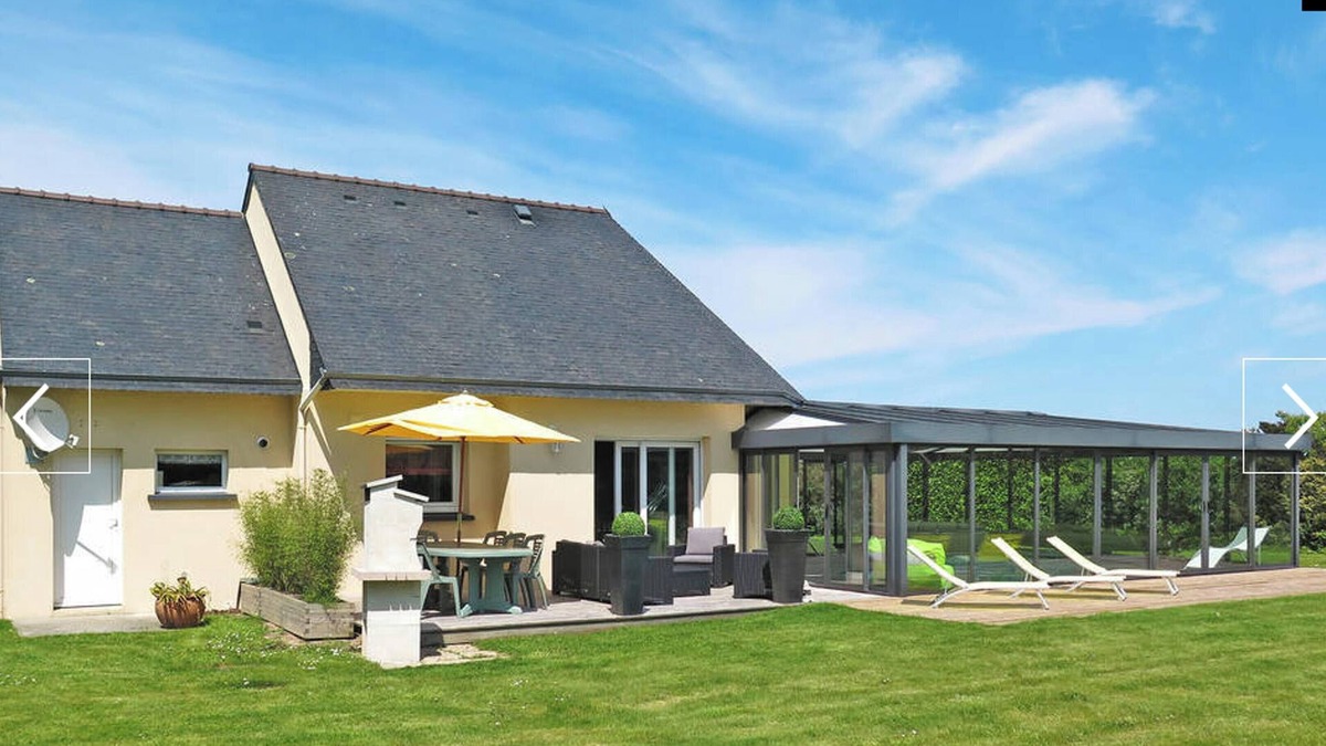 Kersaint-Plabennec Villa | Homerez - Villa in Kersaint-Plabennec
