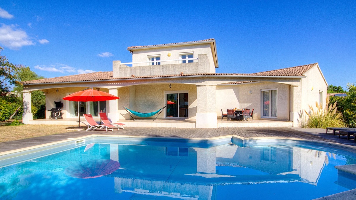 Borgo Villa | Homerez - Villa 15 km away from the beach for 8 ppl. with swimming-pool at Borgo