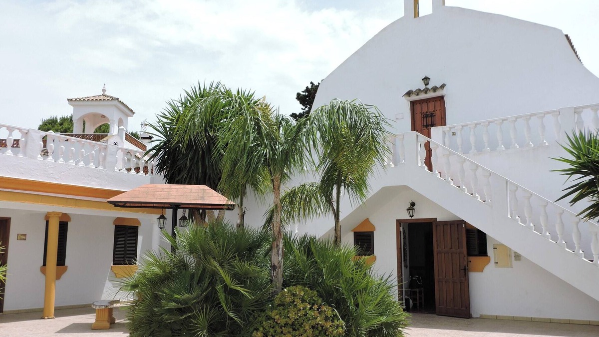 Conil de la Frontera Villa | Homerez - Villa in Conil de Frontera