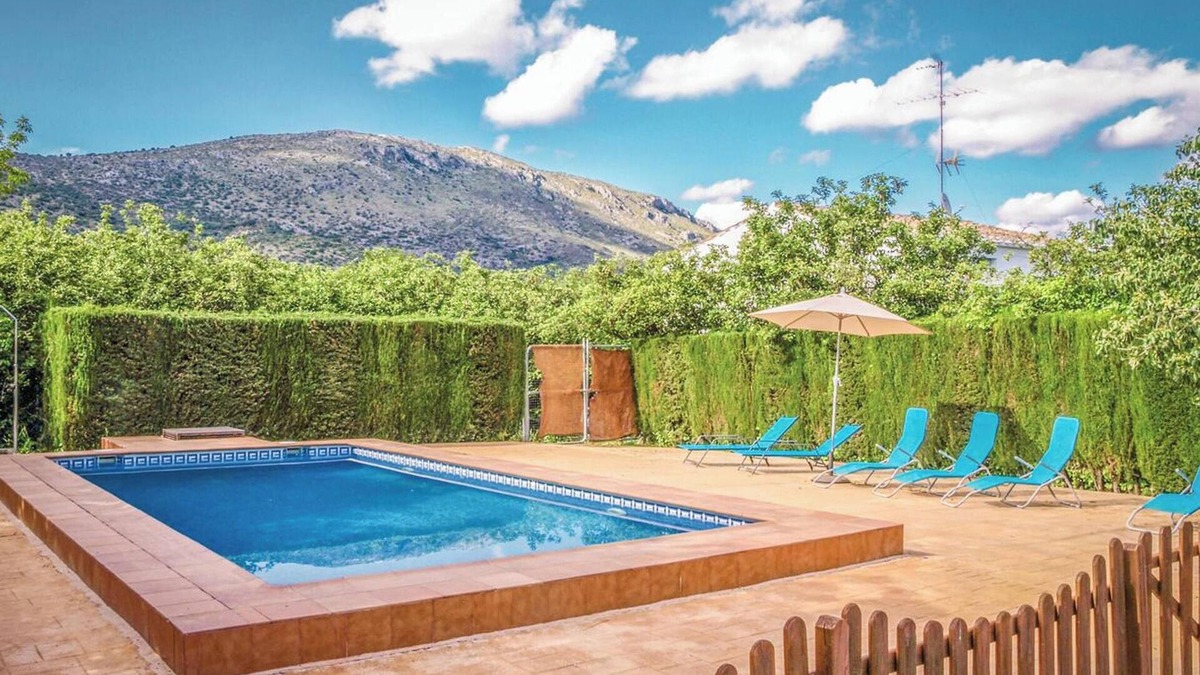 Priego de Cordoba Villa | Homerez - Villa in Priego de Cordoba