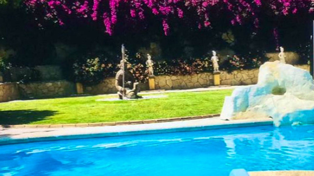 Alforja Villa | Homerez - Villa for 18 ppl. with swimming-pool, garden and terrace at Alforja