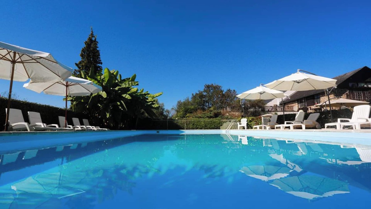 Haut-de-Bosdarros Villa | Homerez - Villa in Haut-de-Bosdarros