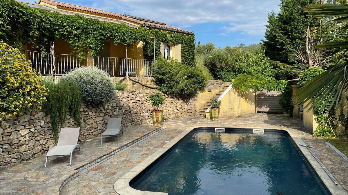 Generargues Villa | Homerez - Villa in Anduze with Pool