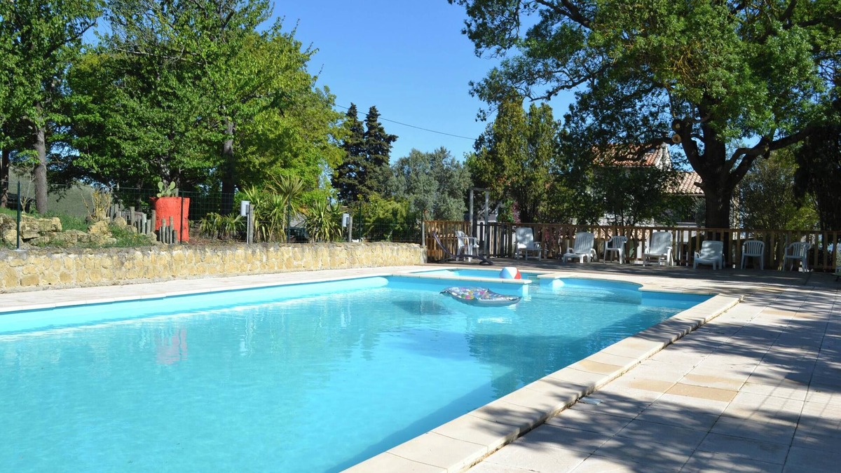 Laurac Villa | Homerez - Villa Laurac with Pool