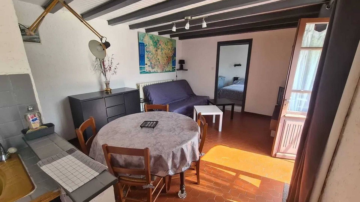 Alleyras Apartment | Homerez - Welcoming apartment with mountain and lake view
