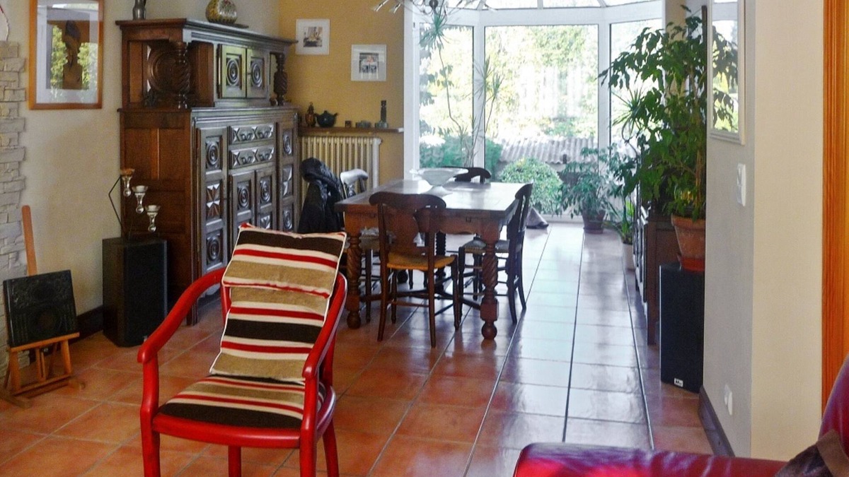 Lanester House | Homerez - Welcoming House in Lanester - Comfort and Space for 6