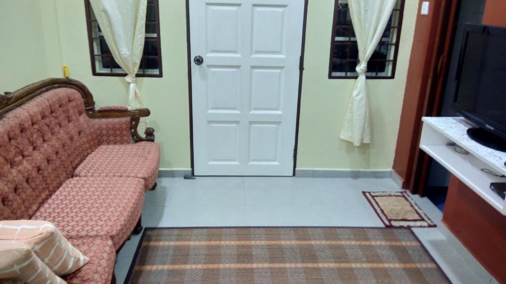 Pelabuhan Klang House | HOMESTAY KAMPUNG DELEK BARU, KLANG