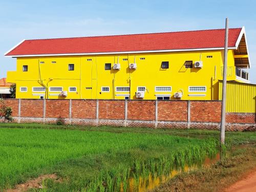 Siem Reap Apartment | Homestay 1-2pax AC room 1 including private kitchen