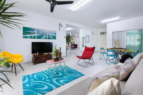 Taman Desa Tebrau Apartment | Homestay@AEON Desa Tebrau